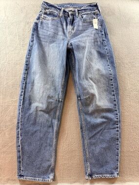Old Navy - High-Rise Barrel Leg Jeans - Medium Blue